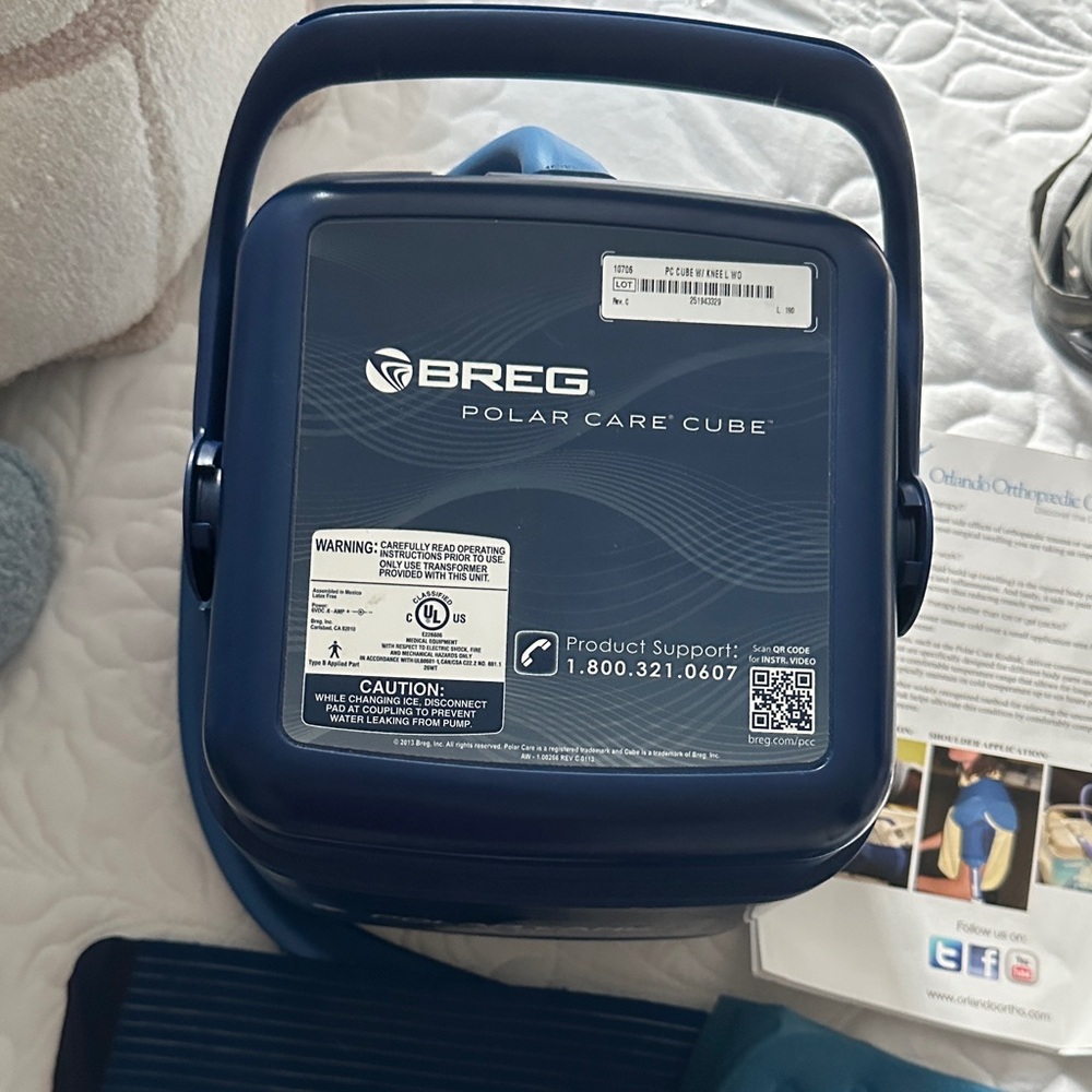 Breg Polar Care Cube in Blue